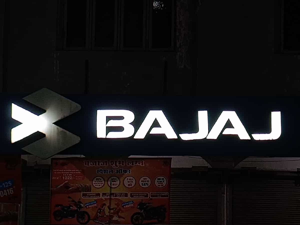 Bajaj Auto share price target