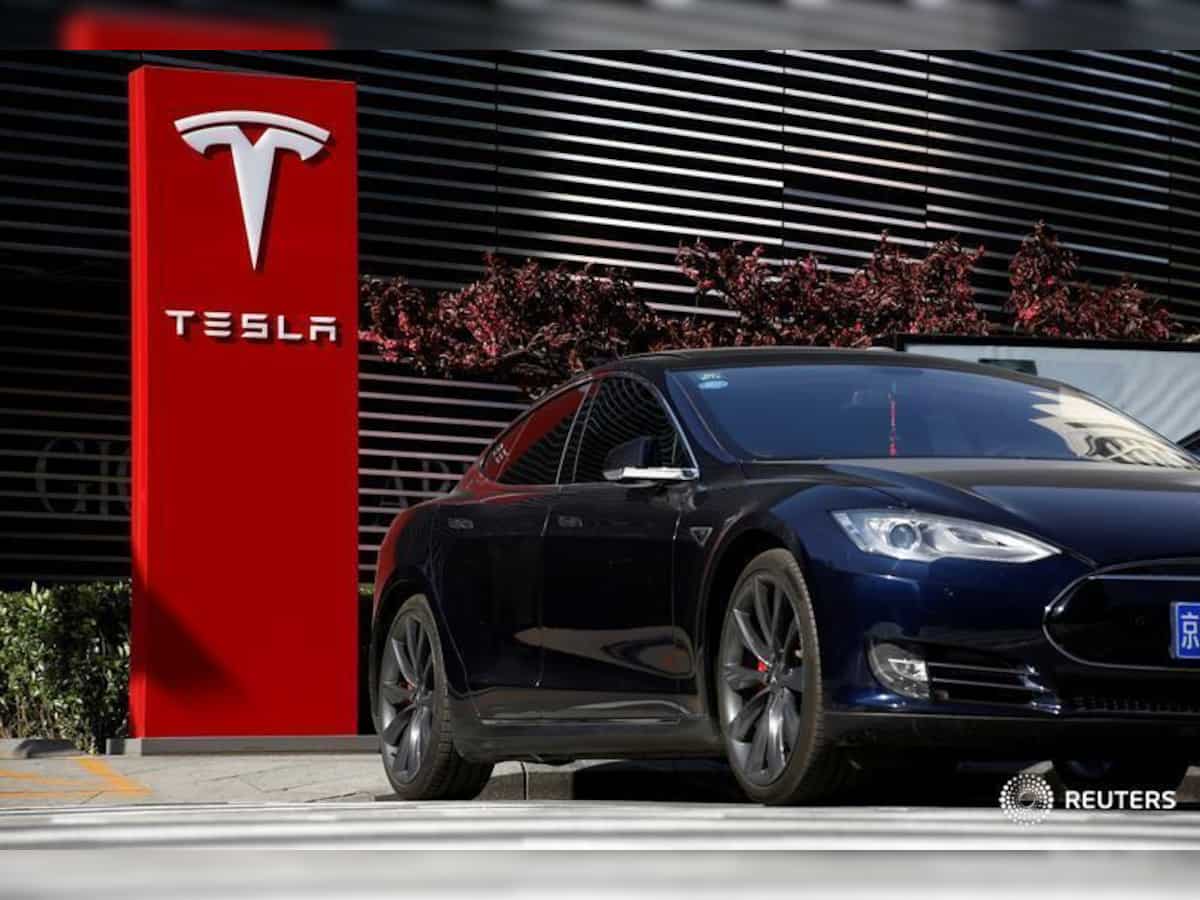 Tesla recalling more than 3,000 of its 2024 Cybertrucks due to faulty pedal 