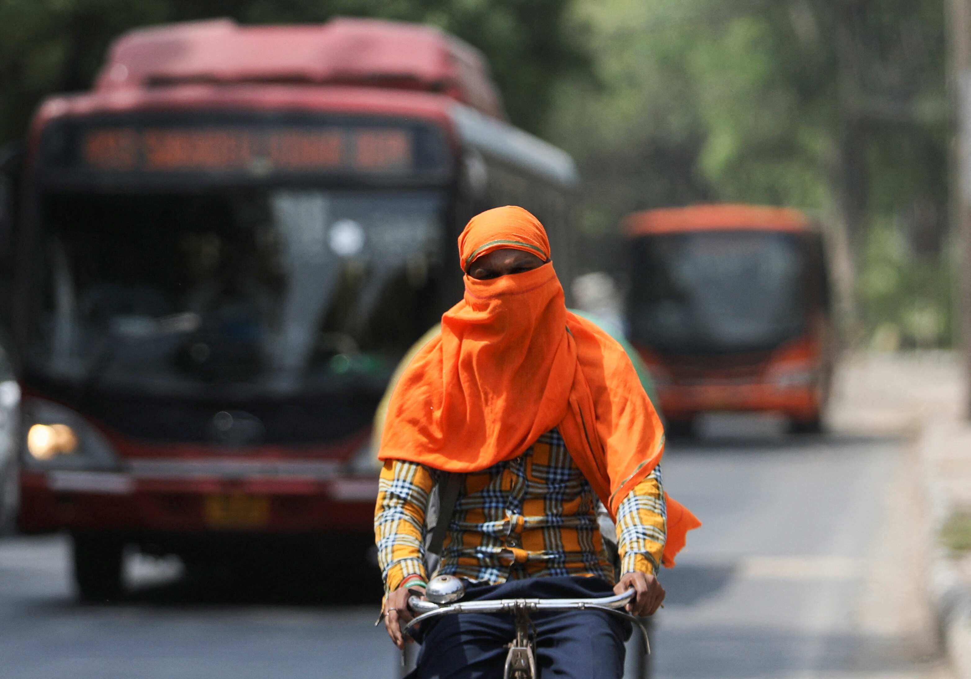 Weather Update: IMD predicts severe heatwave conditions over East, South Peninsular India for next five days