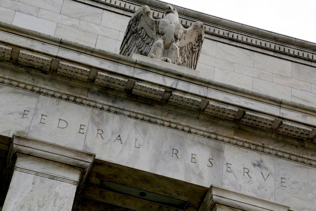 Fed to hold rates steady as inflation dims
