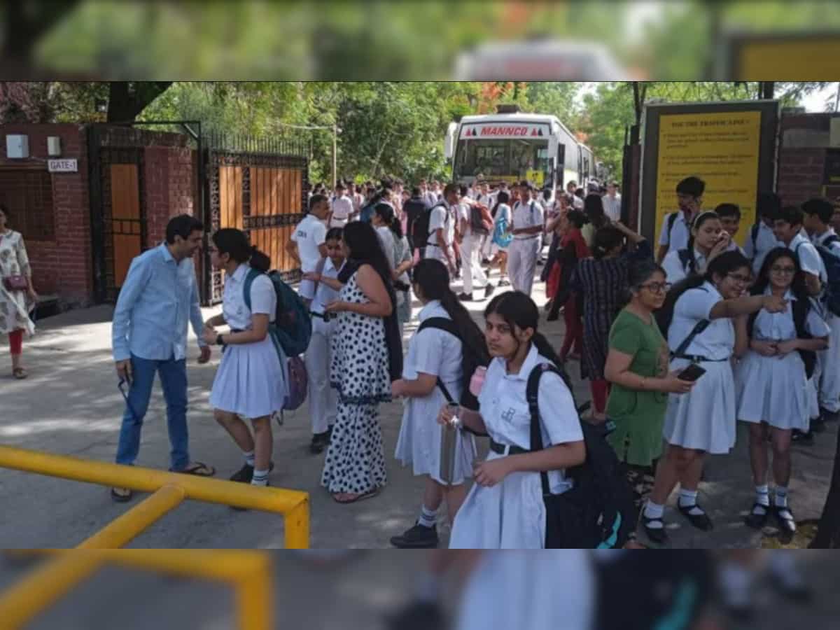 Hoax bomb threat: Delhi govt issues advisory for schools