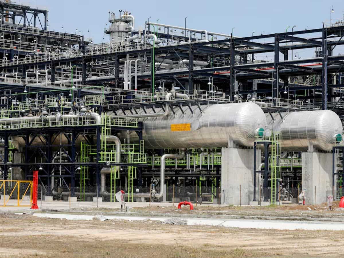 Oil prices pick up on prospect of US replenishing strategic reserve