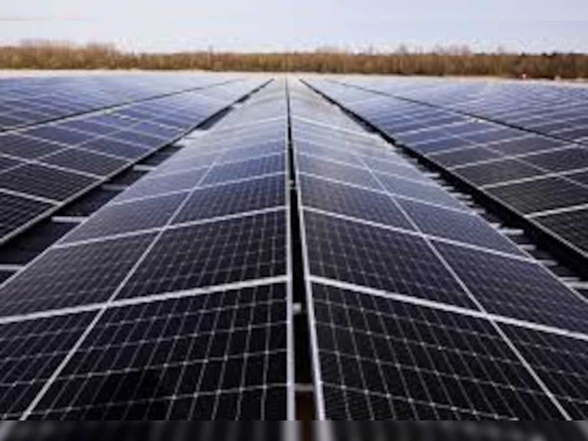 Avaada Energy secures Rs 1,190 crore loan from SBI for solar project