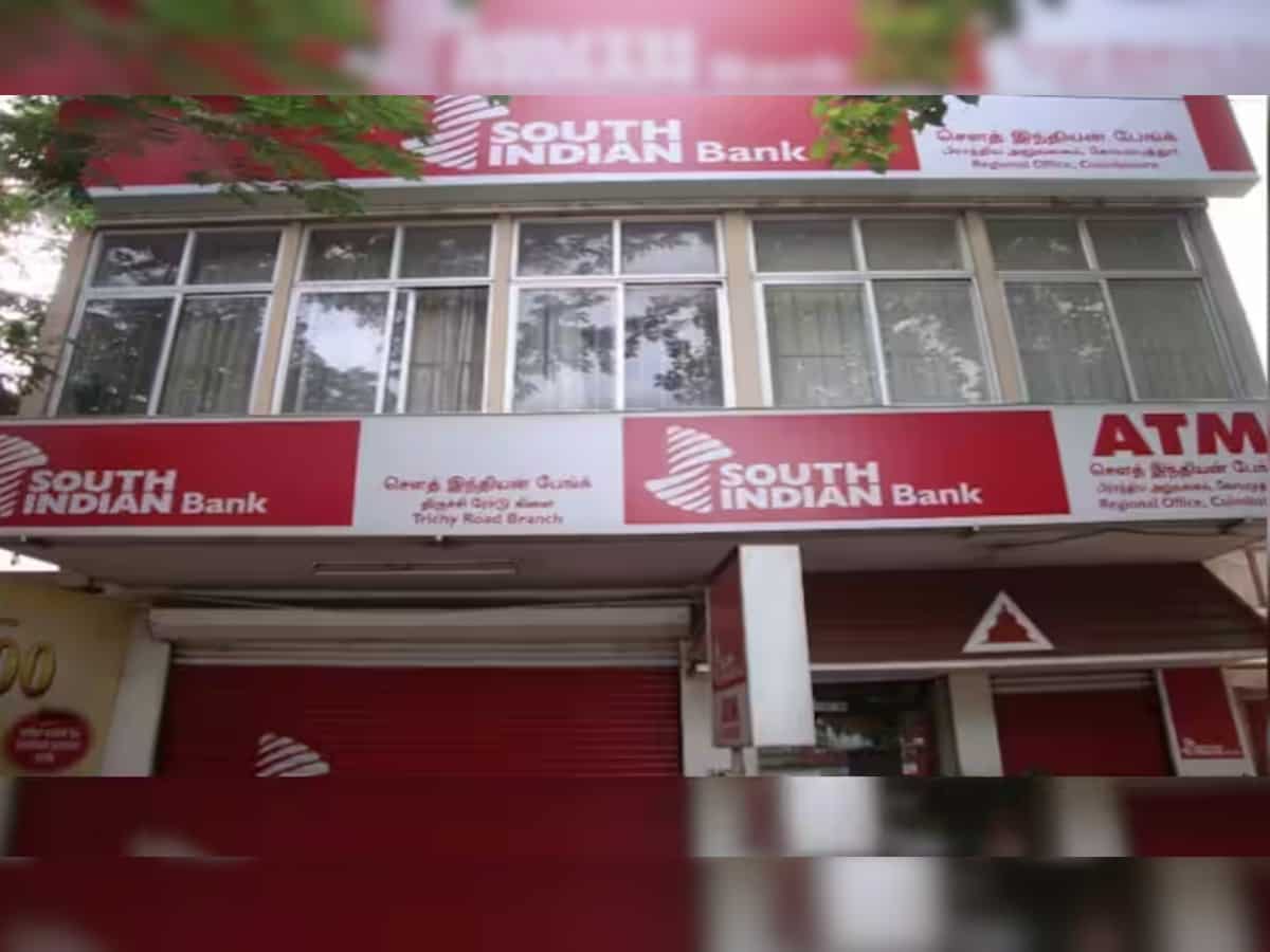 South Indian Bank stock falls over 5% after reporting 14% decline in March quarter net profit