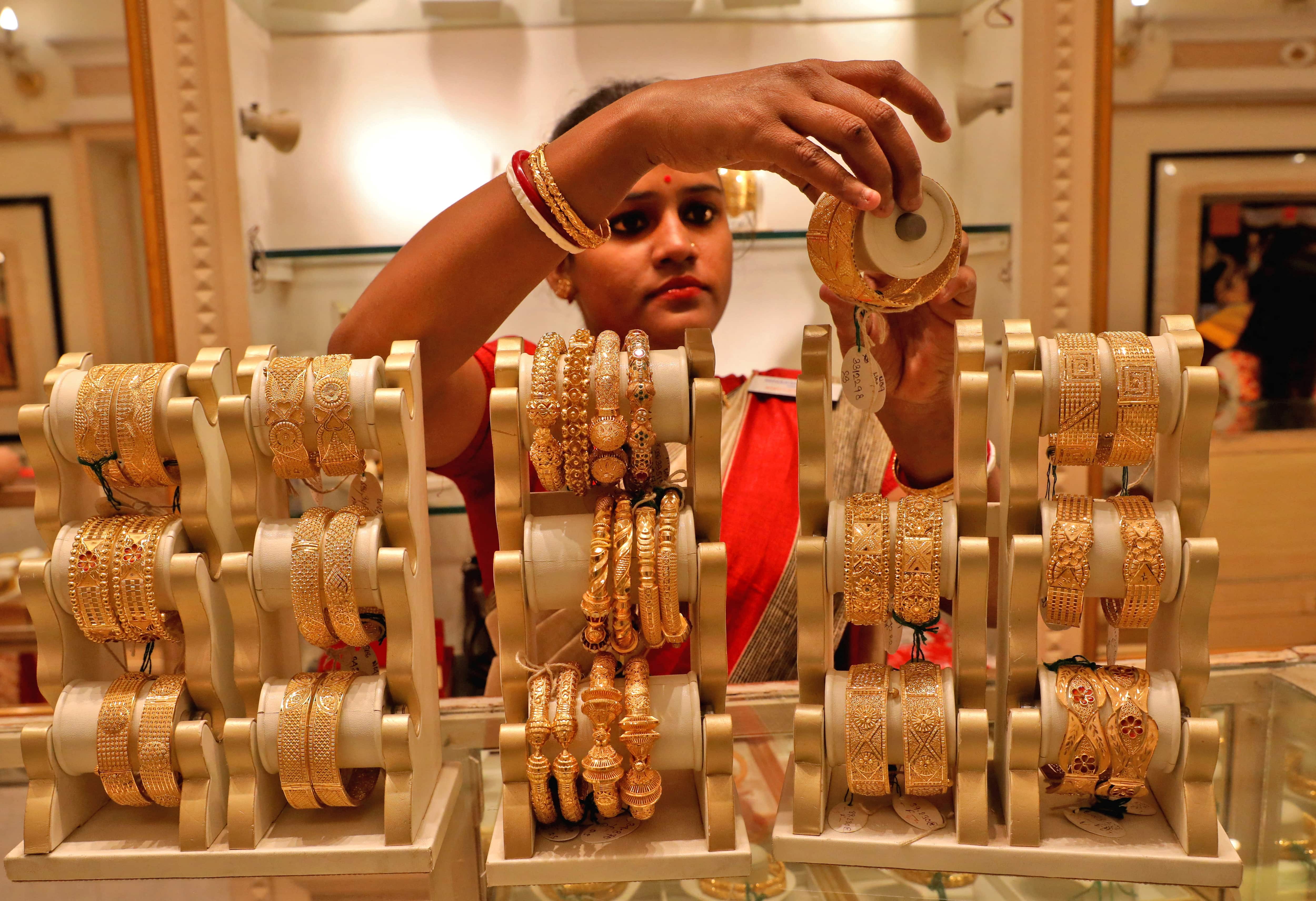 Akshay Tritiya 2024: Digital gold vs SGB, which is better gold investing option?