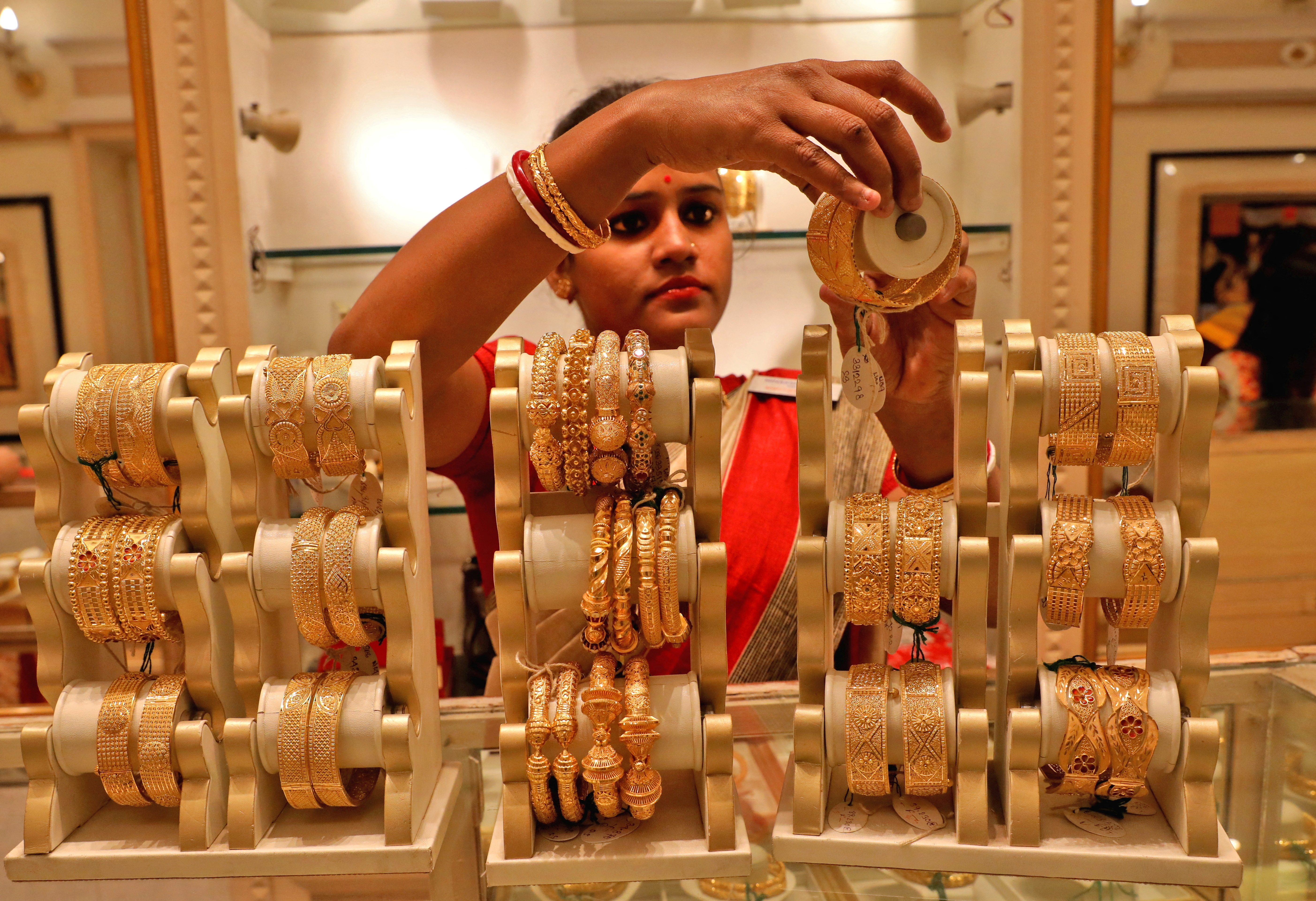 Akshay Tritiya 2024: Digital gold vs SGB, which is better gold investing option?