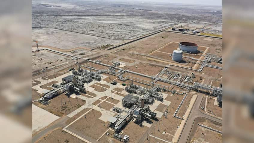 Oil prices tick up on tighter supply outlook