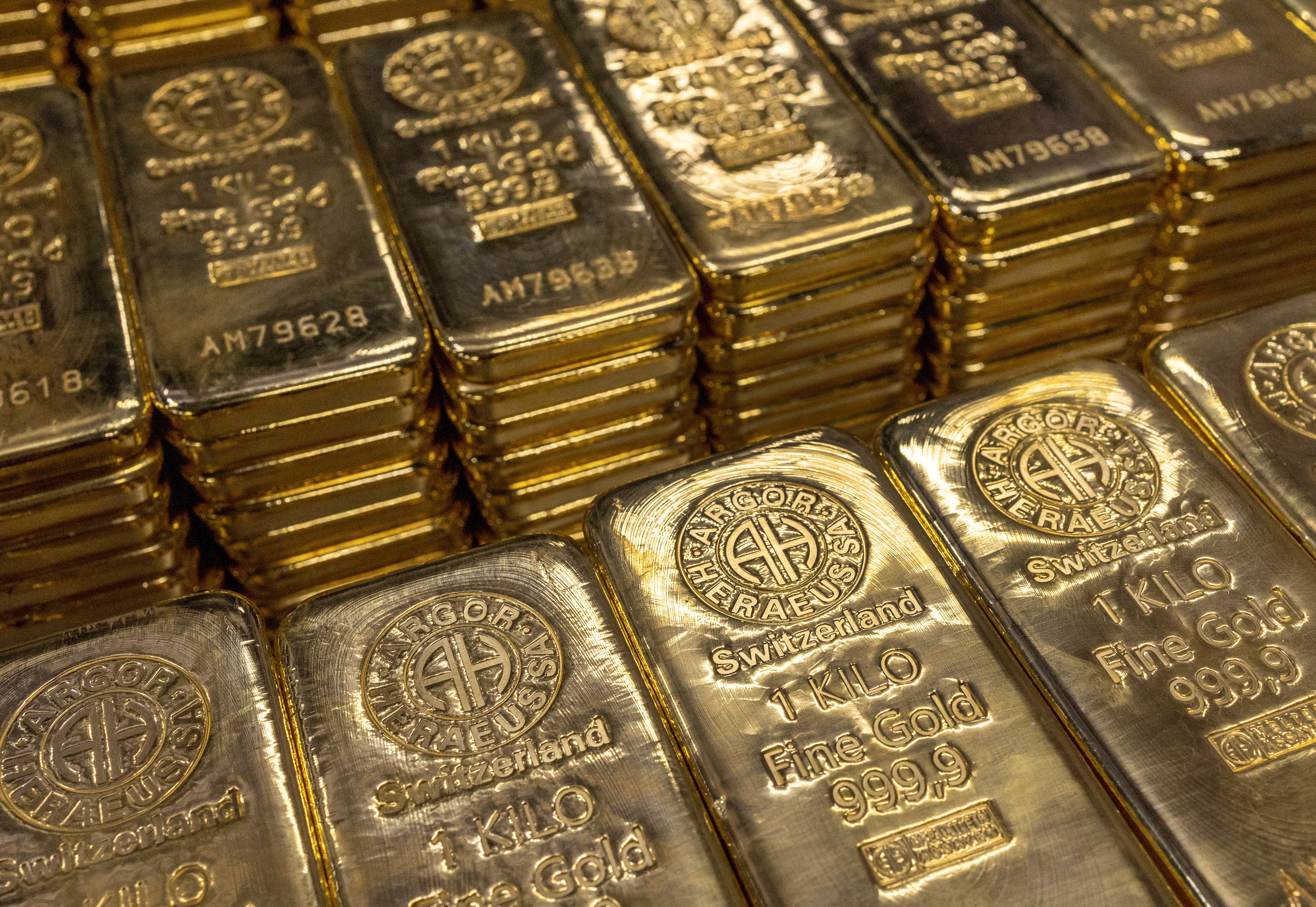 Gold and Silver rate today (May 15, 2024):