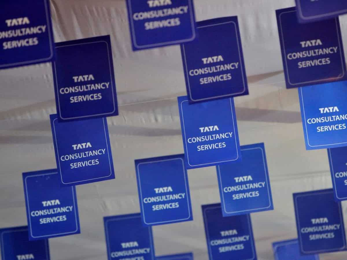 TCS dividend 2024: Tata Consultancy Services shares to trade ex-dividend today