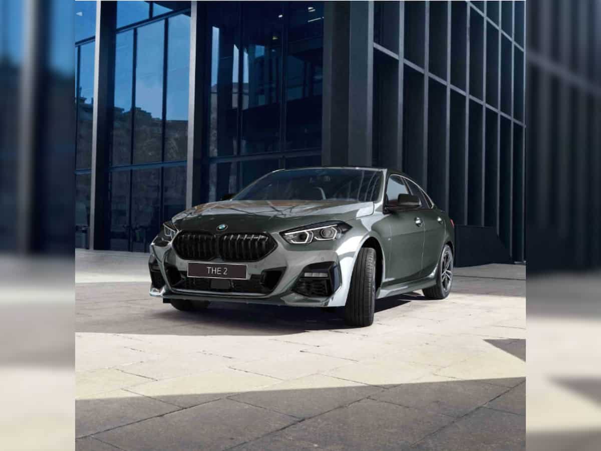 BMW 220i M Sport shadow edition: Know Price, features, specs