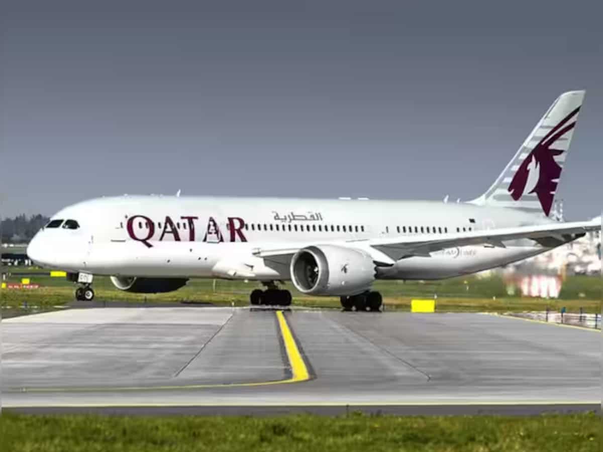 Several people injured after Qatar Airways plane hits turbulence on way to Dublin
