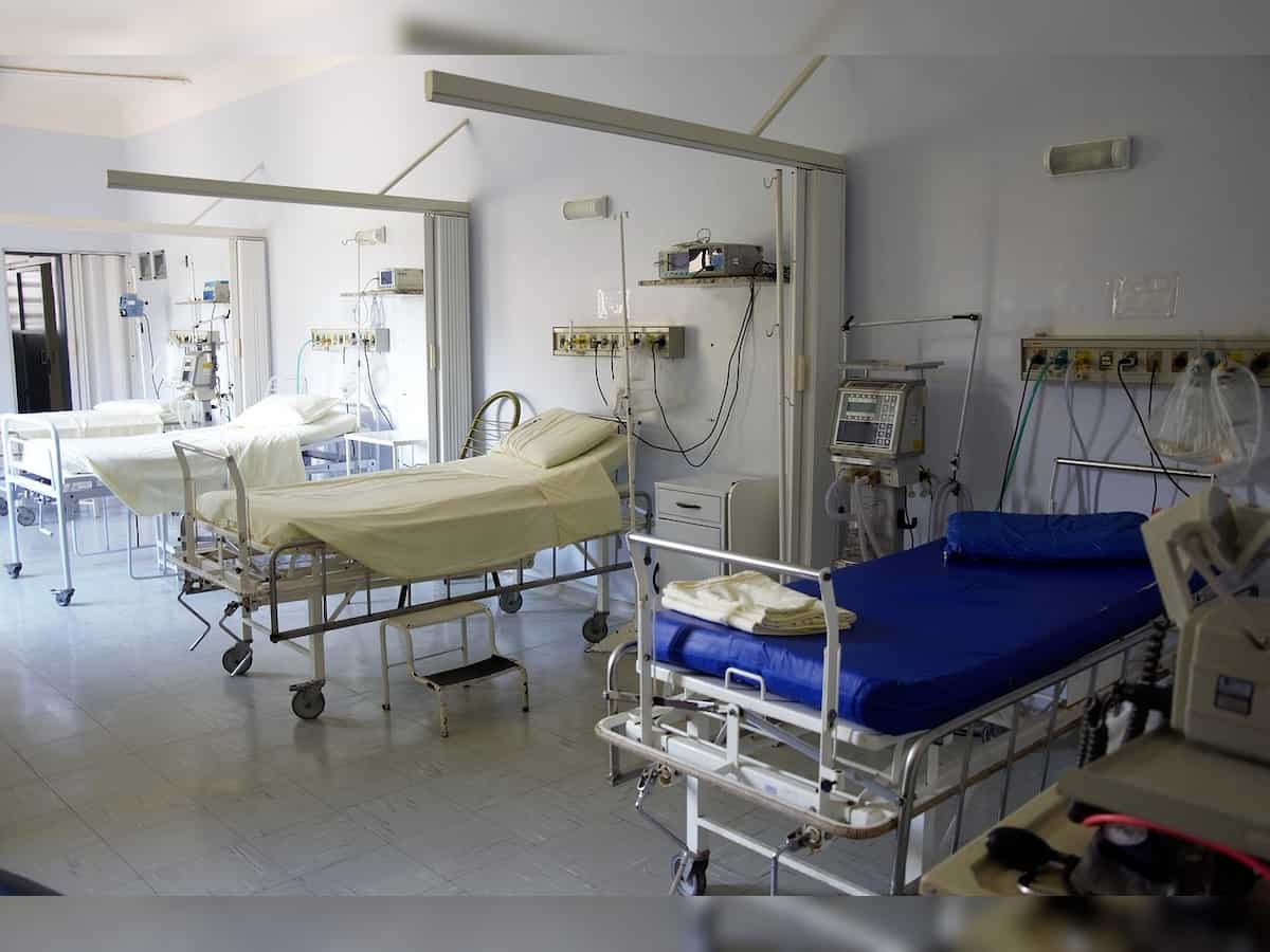 26 Delhi govt hospitals to reserve two beds each for heatstroke victims, says Health Minister Saurabh Bharadwaj 