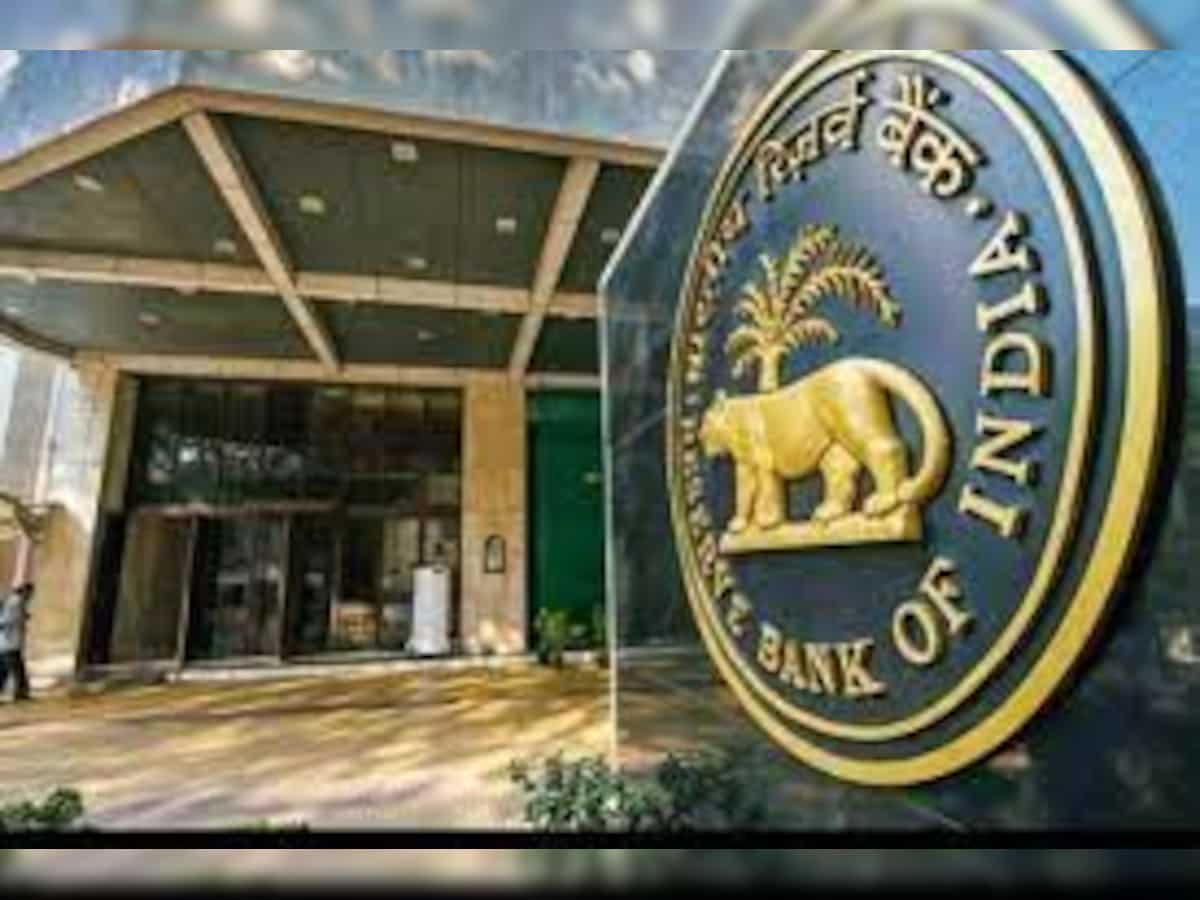 RBI's Rs 2.11 lakh crore dividend provides near-term support to fiscal performance: Fitch Ratings