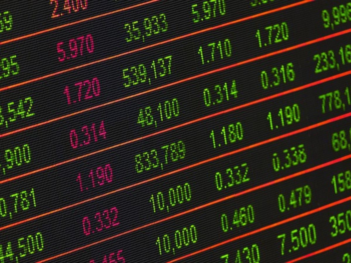 NMDC shares down nearly 2% post weak Q4