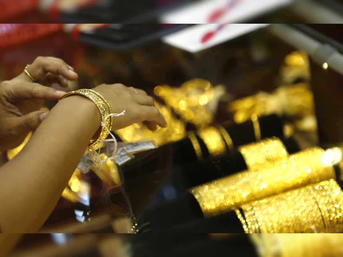 Government puts on hold new wastage norms for gold, silver jewellery exports till July 31 