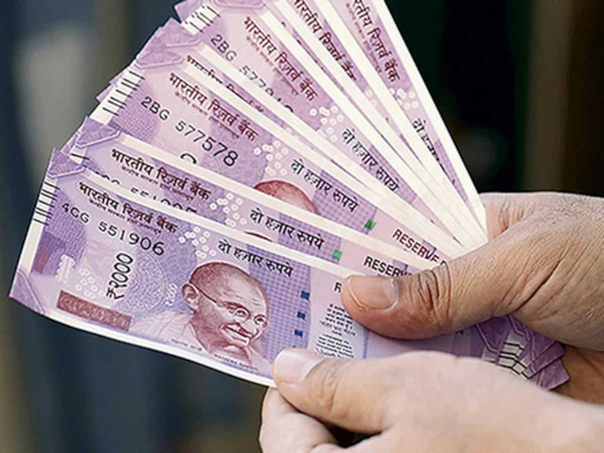 Rupee falls 9 paise to 83.27 against US dollar in early trade