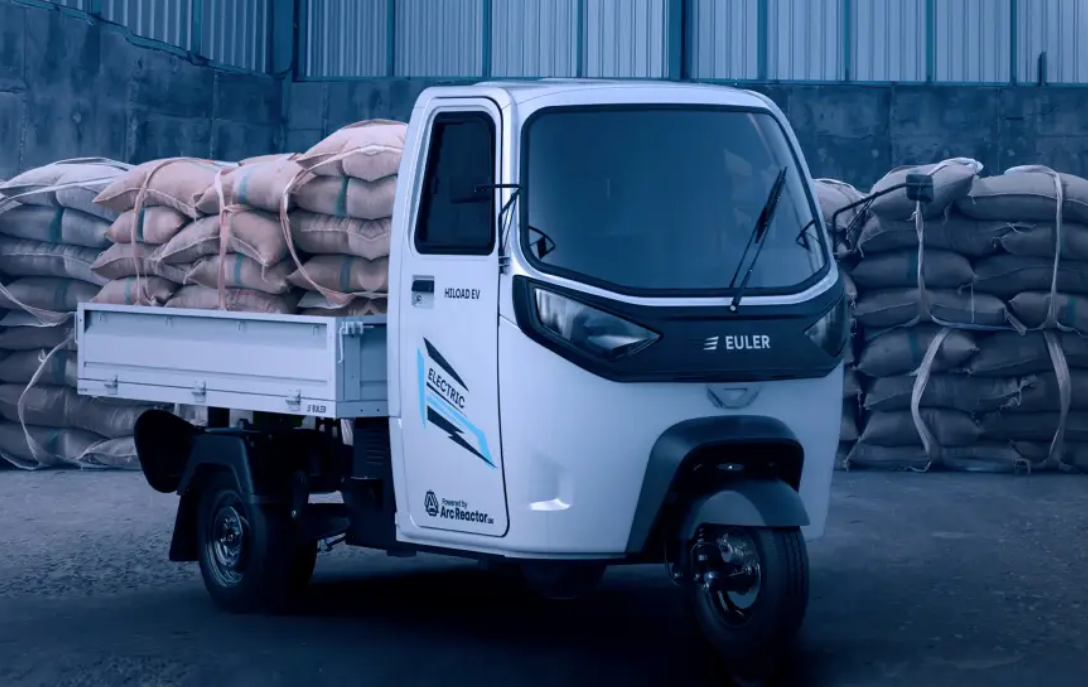 EV-maker Euler Motors raises Rs 200 crore to expand its operations to over 40 cities | Zee Business
