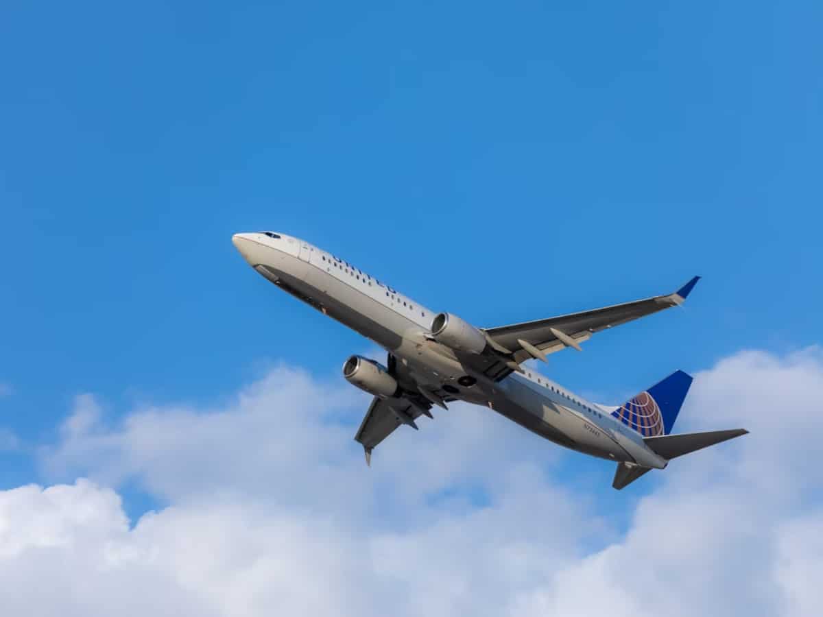 IndiGo's Hello Summer Sale: Fly for as low as Rs 1199!