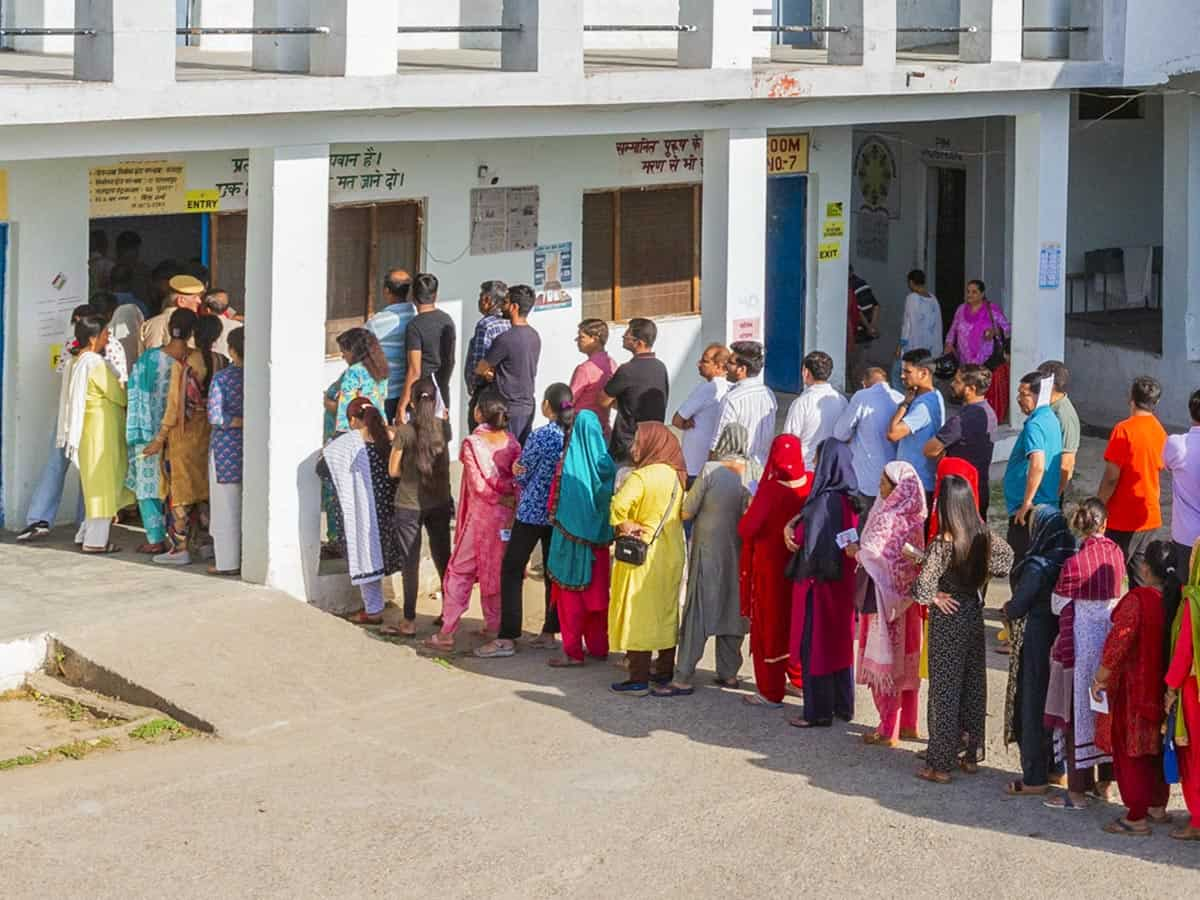 Lok Sabha Elections Phase 7: Voting Underway In 57 Constituencies In 8 ...