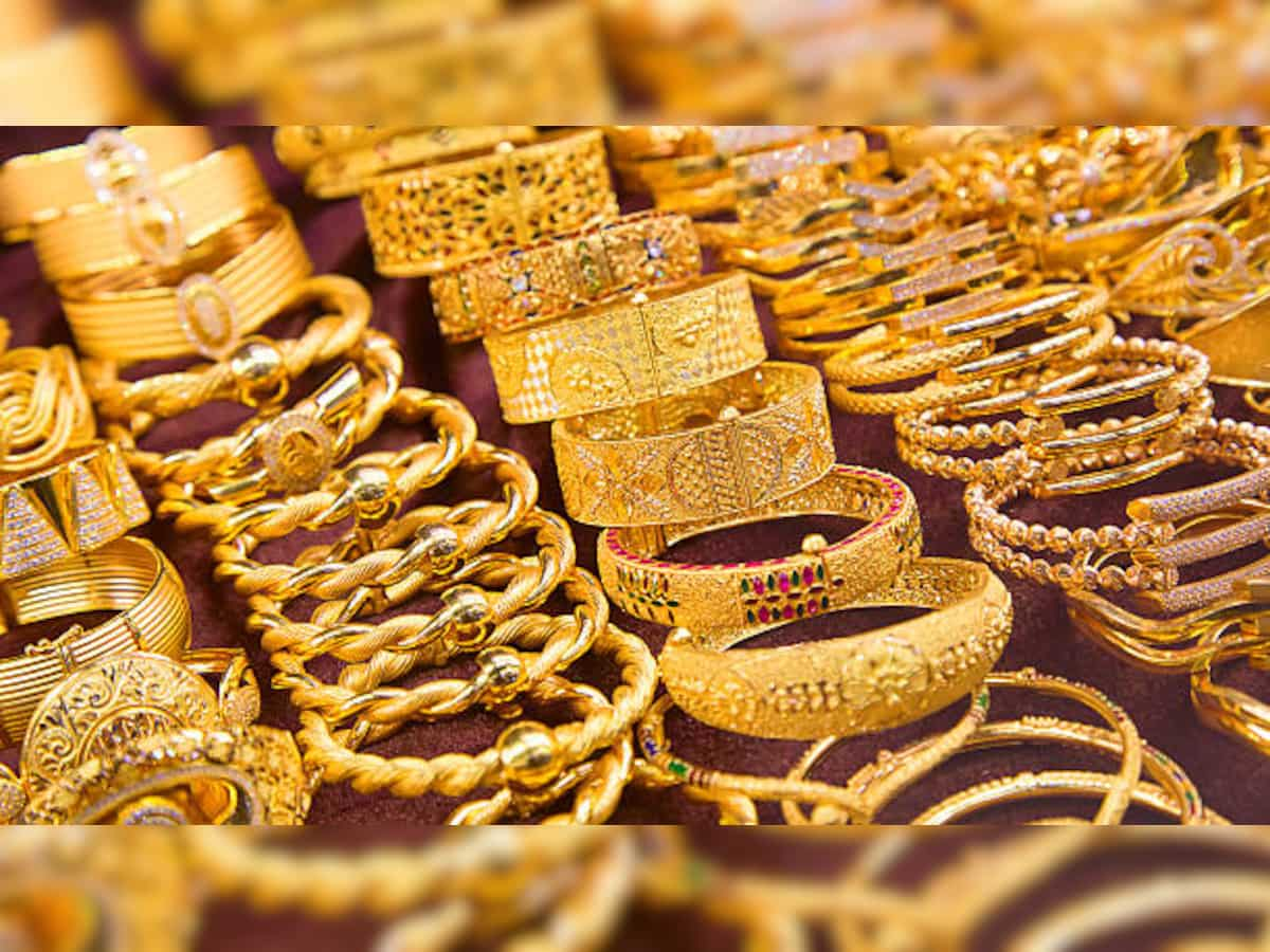 Gold and Silver rate today (June 3, 2024): Yellow metal futures trade under pressure, white metal flat ahead of Lok Sabha election results