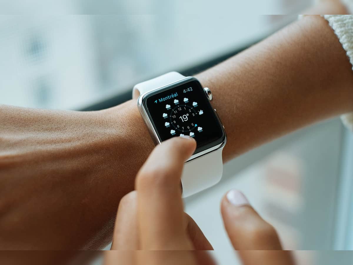 India's smartwatch market stagnates for 1st time, rises 0.3% in Q1: Report