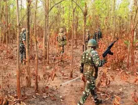 Seven Naxalites killed, three jawans injured in encounter in Chhattisgarh's Narayanpur 