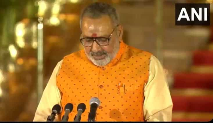 Giriraj Singh 