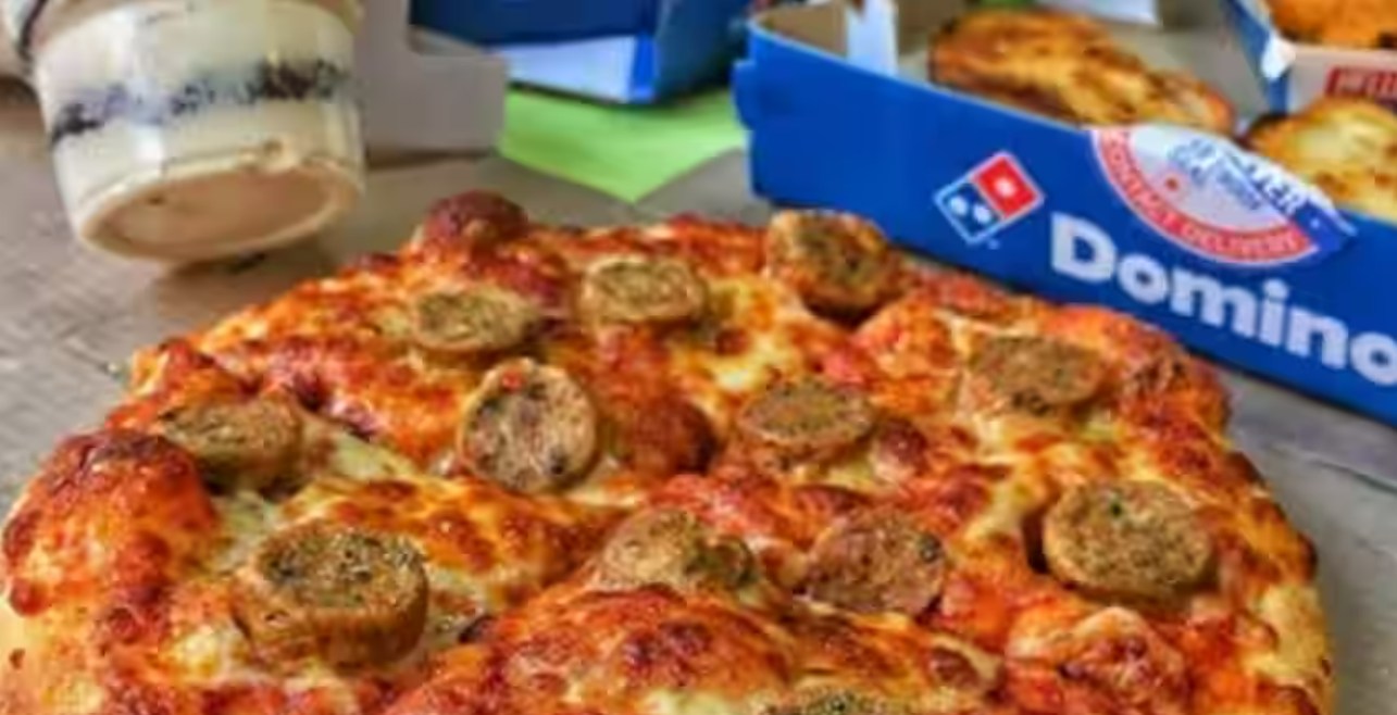 Domino's aims to double store count to 4,000