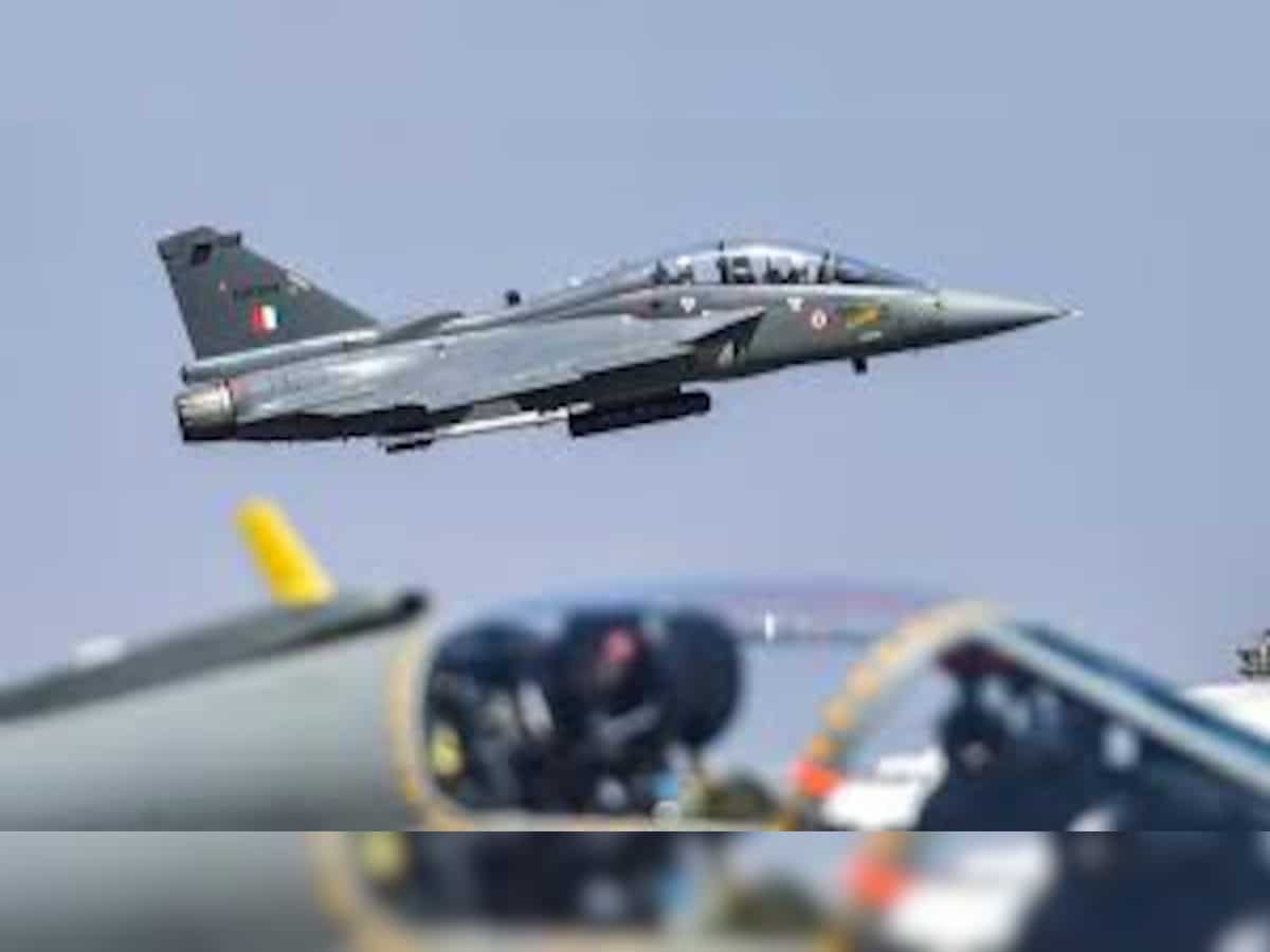 Flying on low fuel, Tejas fighter jet makes emergency landing at Surat airport