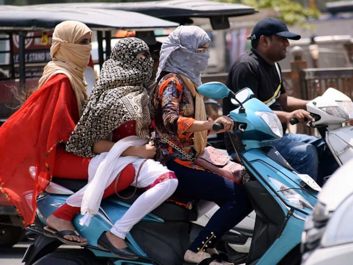 Delhi Weather Update: National capital records minimum temperature of 32.4°C, heatwave conditions to persist 