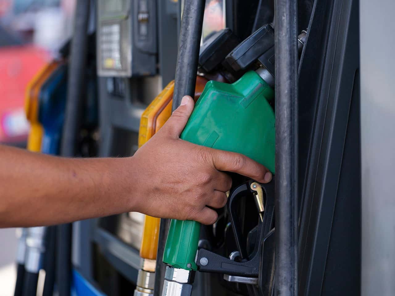 Petrol-Diesel Prices for June 15: Crude oil becomes more expensive, know latest rates of diesel and petrol