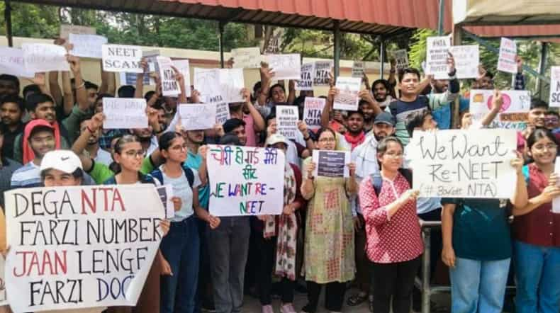 Bihar's EOU Serves Notice To 11 Candidates In NEET (UG) Paper Leak Case ...