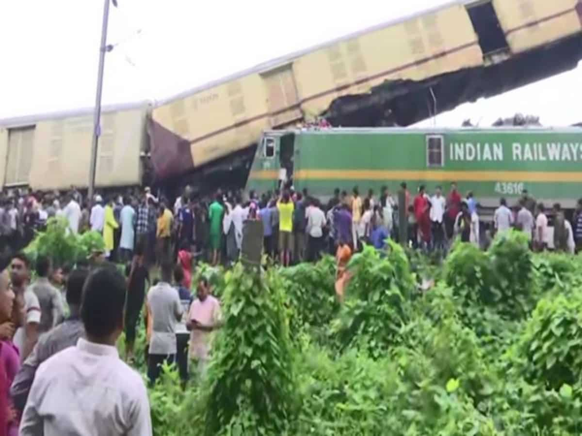 Kanchanjunga Express Accident: Several trains cancelled, diverted after train accident | Check full list, helpline number here