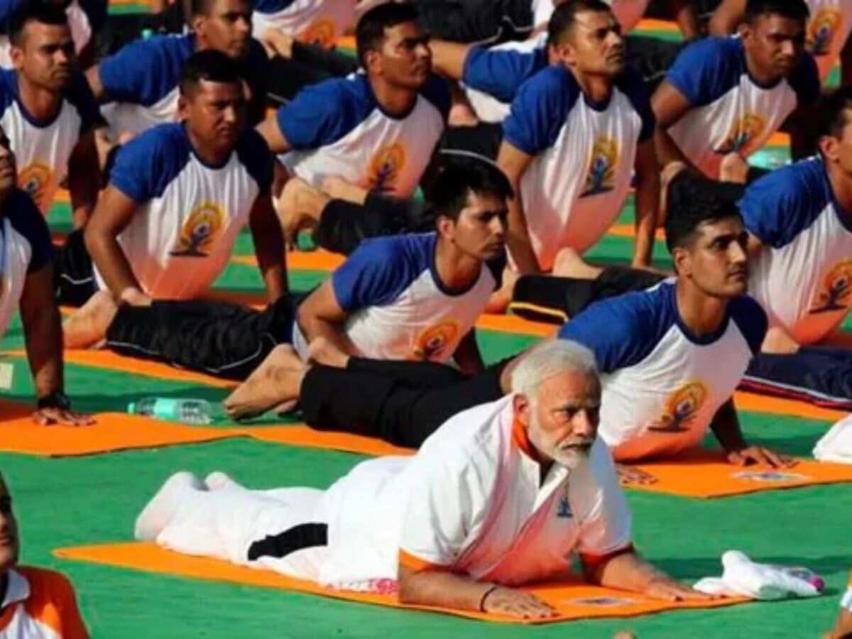 'World seeing new Yoga economy going forward': PM Modi in Srinagar on 10th International Day of Yoga