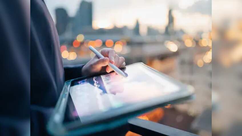 Bank of Maharashtra pays Rs 857 crore dividend to government 