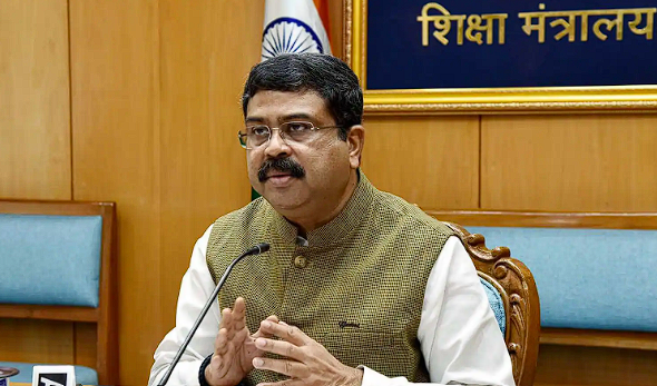 Centre notifies 7-member panel to reform process of