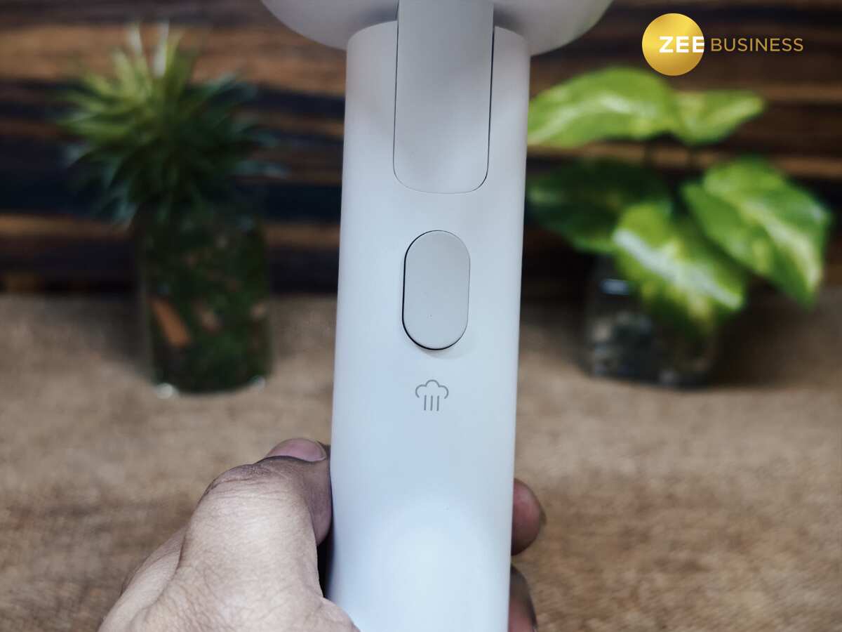 Xiaomi Handheld Garment Steamer Review: Press Iron Functionality