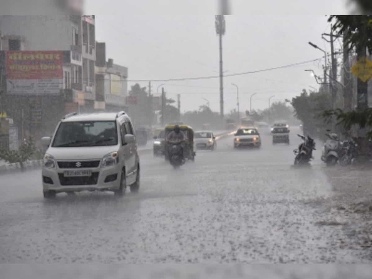 Delhi weather update: Rain brings respite from scorching heat, maximum temperature recorded at 39.8 degrees Celsius