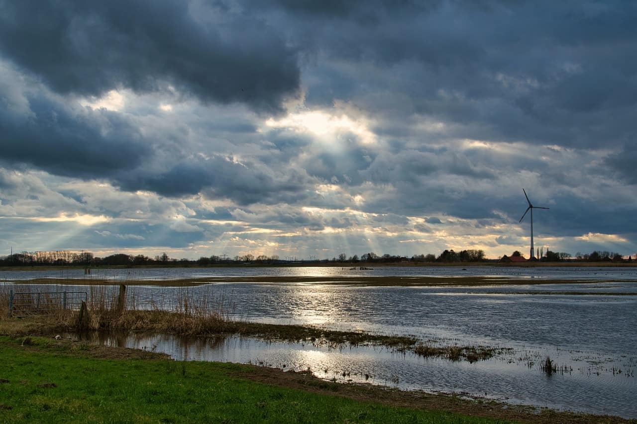 IMD predicts light to moderate rainfall at various places, accompanied by isolated thunderstorms, lightning
