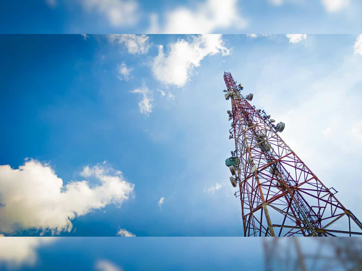 Centre commences auction for spectrum valued at Rs 96,238 cr for telecom services