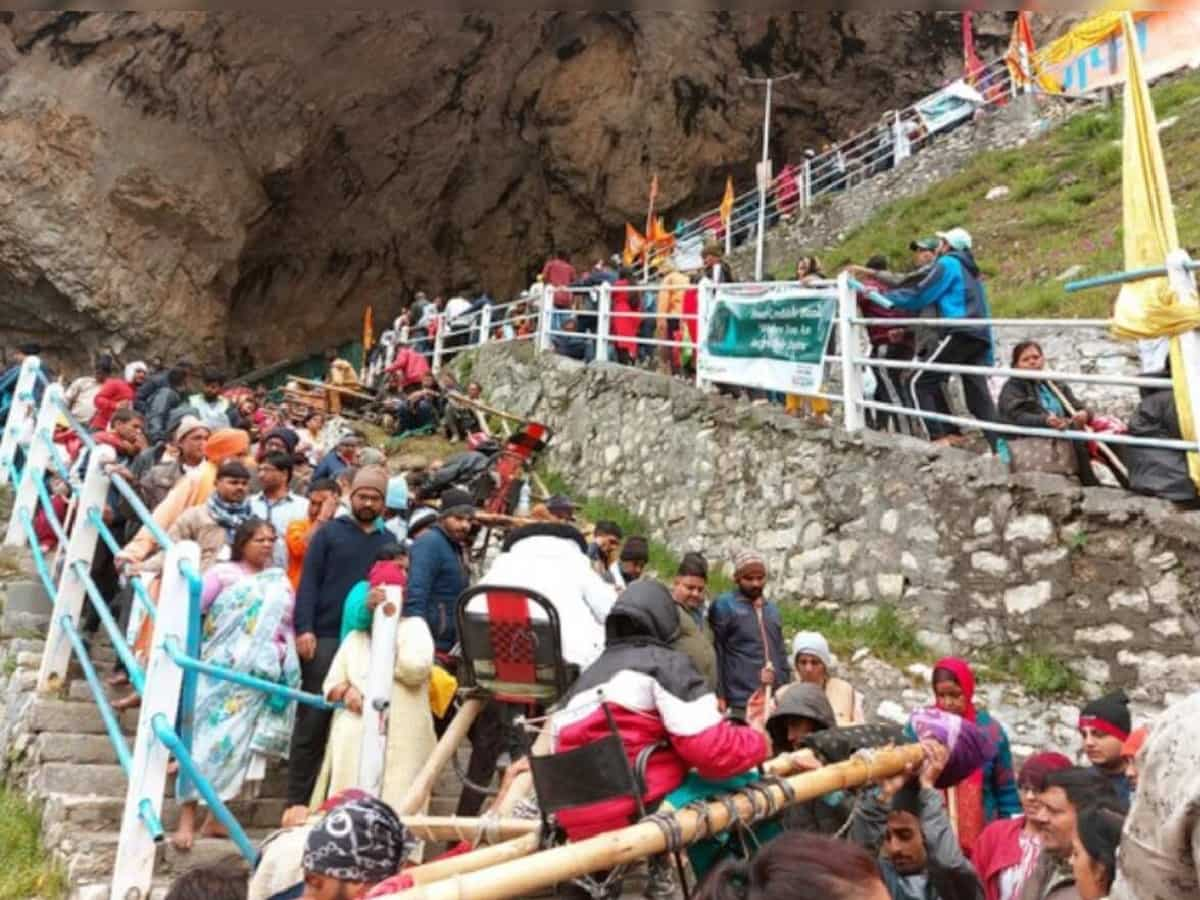 Amarnath yatra: High-end CCTVs installed to monitor traffic on J-K highway 