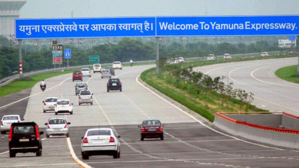 Supertech, Sunworld groups lose land plots on Yamuna Expressway over pending dues