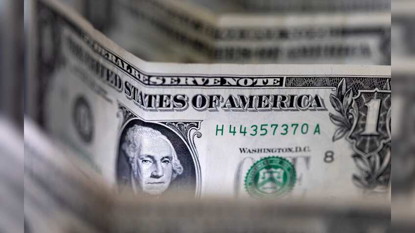 Dollar barges past 161 yen and eyes quarterly rise