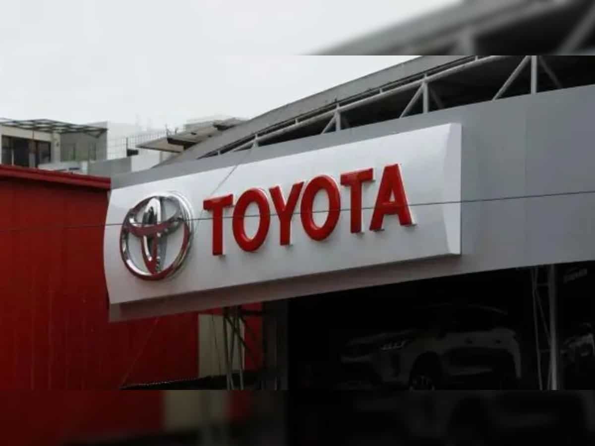 Japan's antitrust watchdog to issue warning to Toyota subsidiary