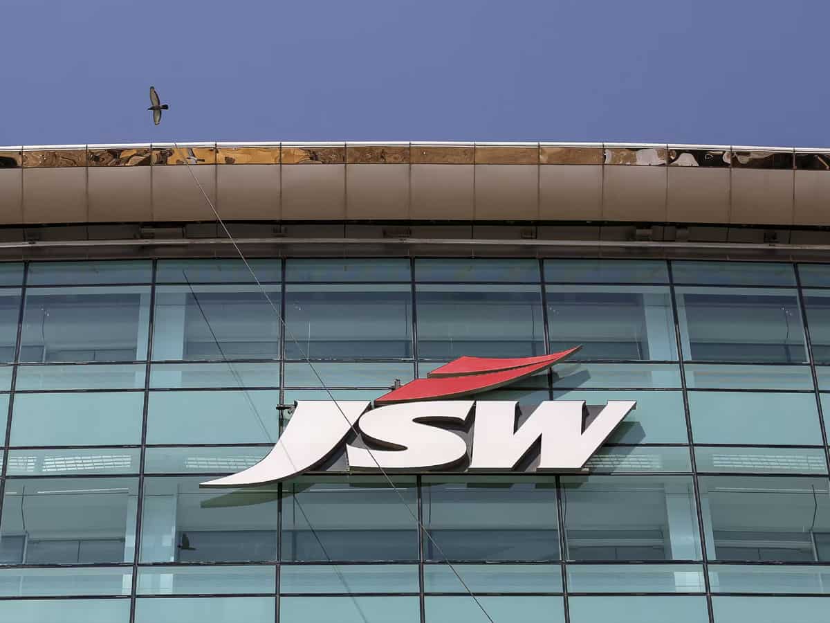 JSW Energy, SJVN sign PPA for 700 MW solar project in Rajasthan 