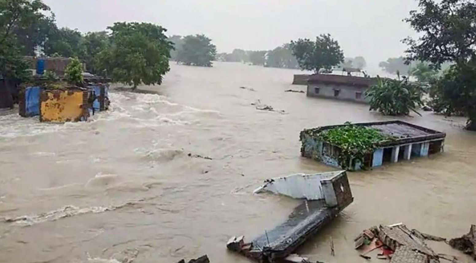 Bihar flood news: Flood threat looms over West Champaran, Gopalganj due to the heavy rainfall in Nepal