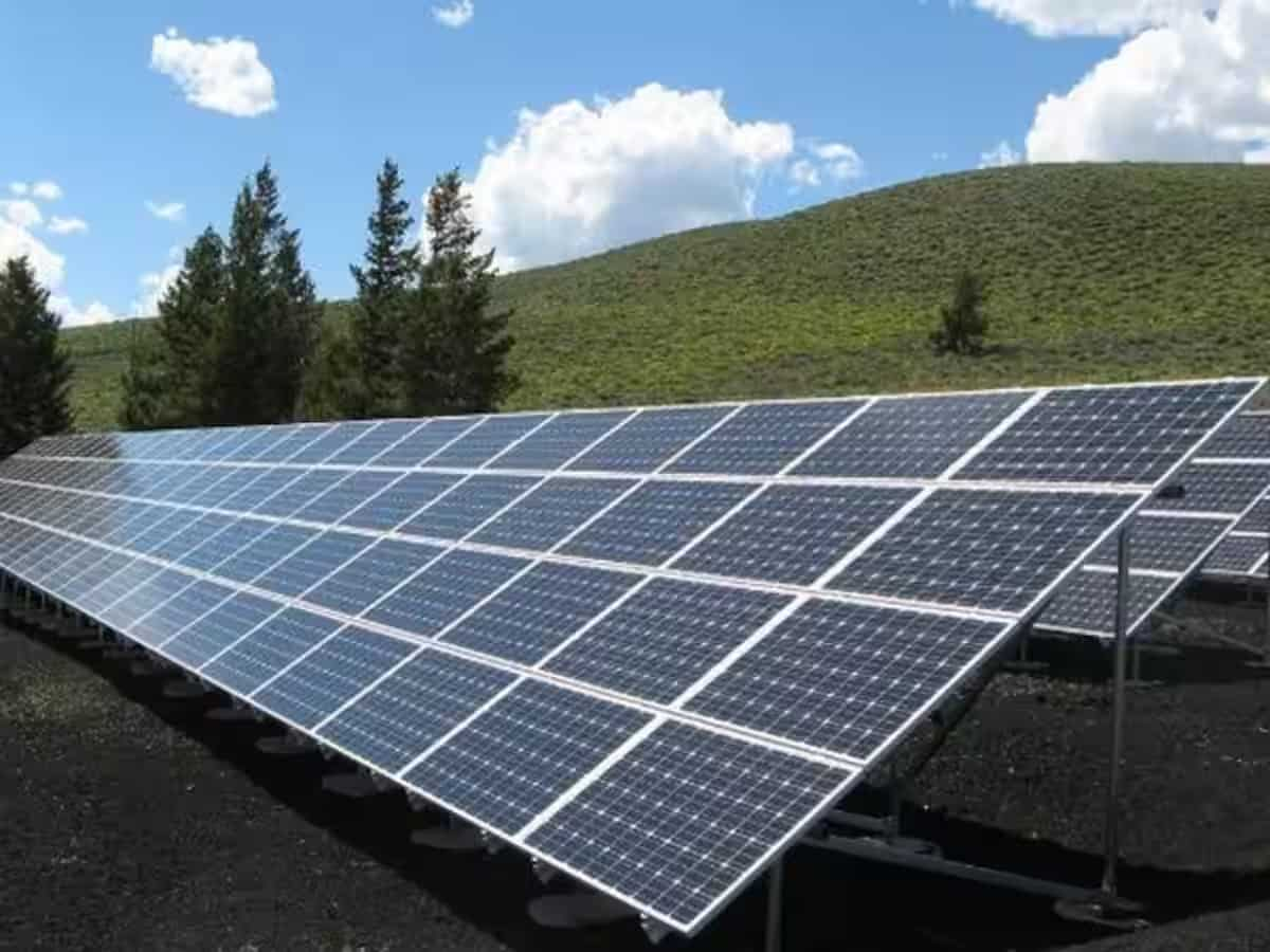 Waaree Renewable Technologies gets 412.5 MW solar project in Rajasthan 