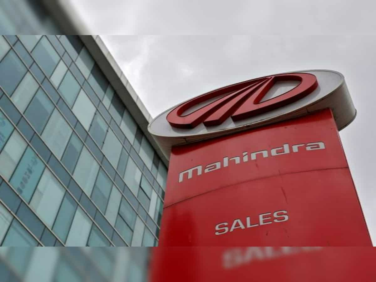 Mahindra & Mahindra stock declines sharply. Is XUV700 AX7 price cut cause for this slump?