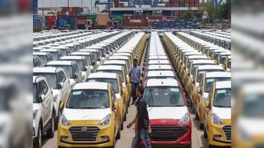 Commercial vehicle sales volume to fall 3-6 % in FY25: Report 