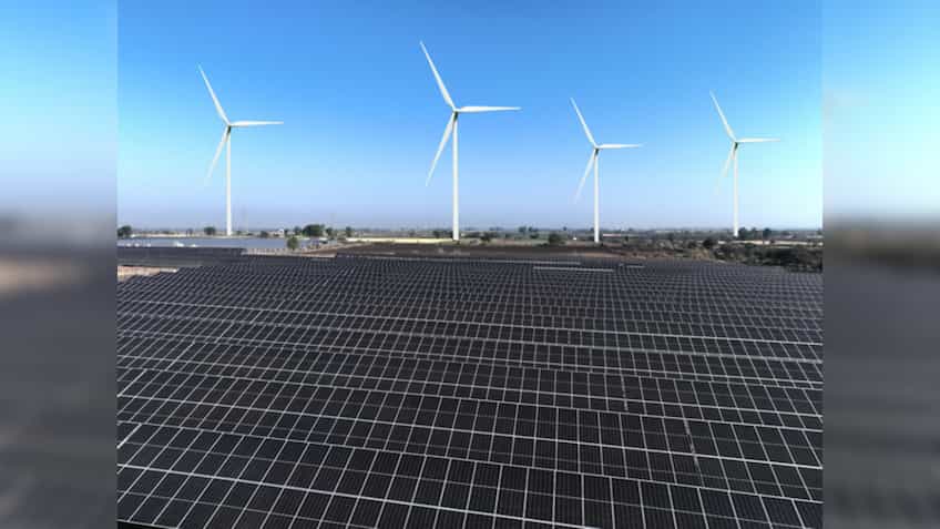 China continues to dominate global wind and solar energy, with construction capacity doubling the rest of the world combined
